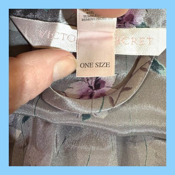 Victorias Secret Floral Satin Robe Waist Tie Flowers One Size Silver Purple - Picture 5 of 8